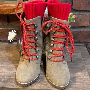 RENVY Taupe Suede Lace-Up Ankle Boots with Red Knit Cuff 5.5